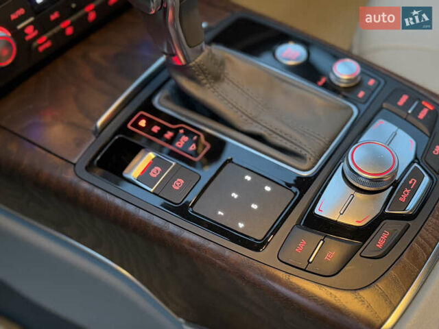 Синій Ауді А6, об'ємом двигуна 1.97 л та пробігом 229 тис. км за 14950 $, фото 33 на Automoto.ua