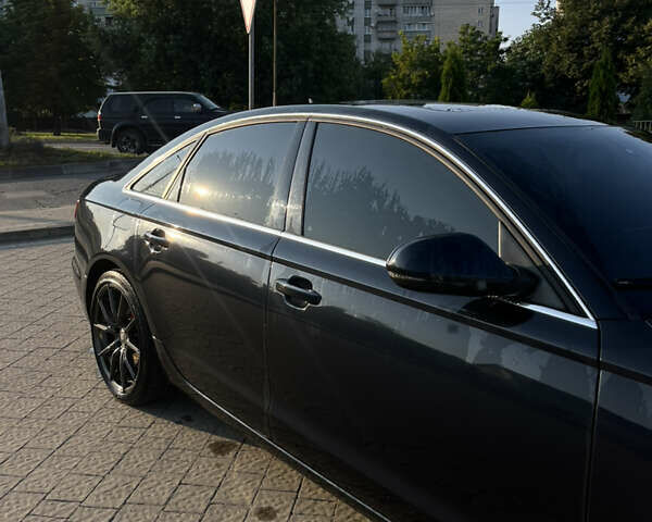 Синий Ауди А6, объемом двигателя 2 л и пробегом 258 тыс. км за 14000 $, фото 4 на Automoto.ua