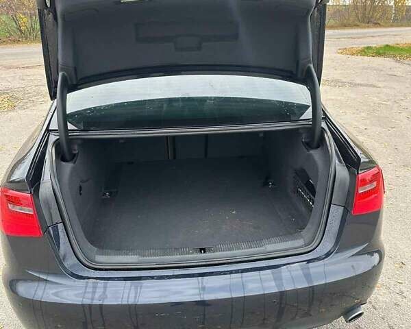 Синий Ауди А6, объемом двигателя 2 л и пробегом 210 тыс. км за 14000 $, фото 13 на Automoto.ua