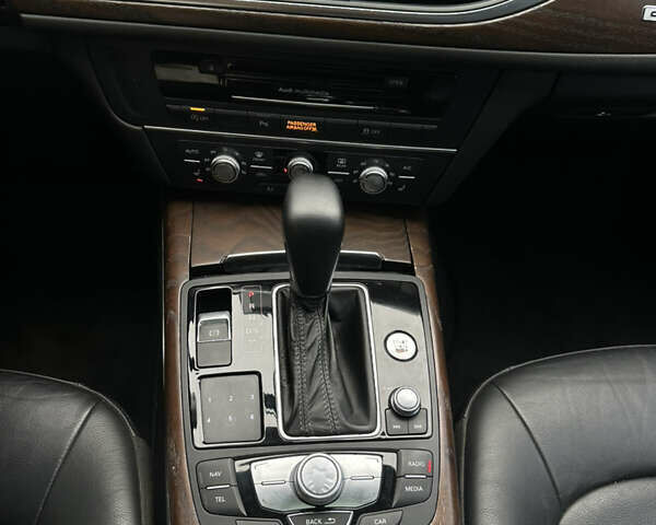 Синій Ауді А6, об'ємом двигуна 2 л та пробігом 157 тис. км за 18000 $, фото 27 на Automoto.ua