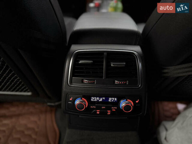 Синій Ауді А6, об'ємом двигуна 2 л та пробігом 180 тис. км за 18999 $, фото 6 на Automoto.ua