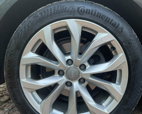 Синій Ауді А6, об'ємом двигуна 1.8 л та пробігом 148 тис. км за 20800 $, фото 8 на Automoto.ua