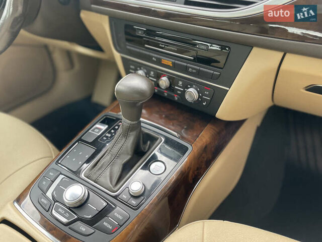 Синій Ауді А6, об'ємом двигуна 2 л та пробігом 314 тис. км за 11200 $, фото 22 на Automoto.ua