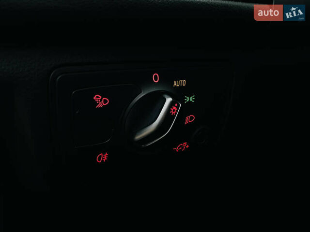 Синий Ауди А6, объемом двигателя 1.98 л и пробегом 161 тыс. км за 18900 $, фото 22 на Automoto.ua