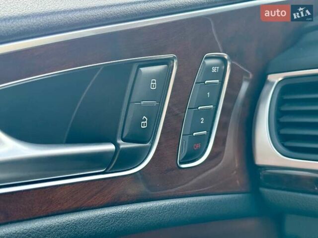 Синий Ауди А6, объемом двигателя 3 л и пробегом 211 тыс. км за 20000 $, фото 27 на Automoto.ua