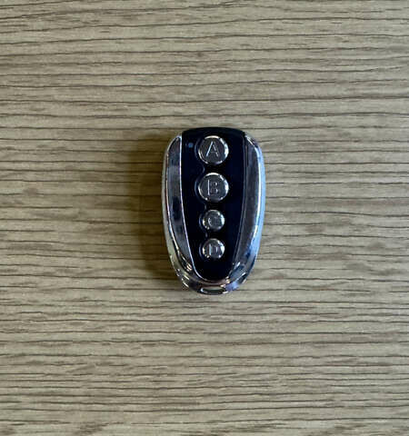 Синій Ауді А6, об'ємом двигуна 1.98 л та пробігом 172 тис. км за 19900 $, фото 20 на Automoto.ua