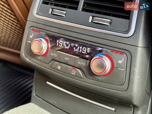 Синий Ауди А6, объемом двигателя 3 л и пробегом 211 тыс. км за 20000 $, фото 22 на Automoto.ua