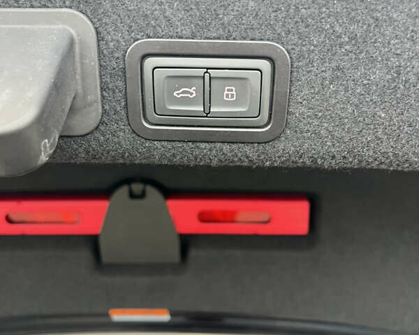 Синий Ауди А6, объемом двигателя 1.97 л и пробегом 150 тыс. км за 23999 $, фото 19 на Automoto.ua