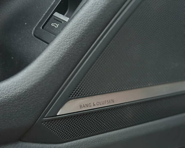 Синій Ауді А6, об'ємом двигуна 3 л та пробігом 201 тис. км за 26499 $, фото 34 на Automoto.ua