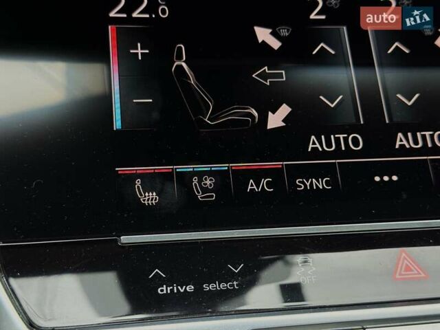 Синій Ауді А6, об'ємом двигуна 1.97 л та пробігом 57 тис. км за 41800 $, фото 48 на Automoto.ua