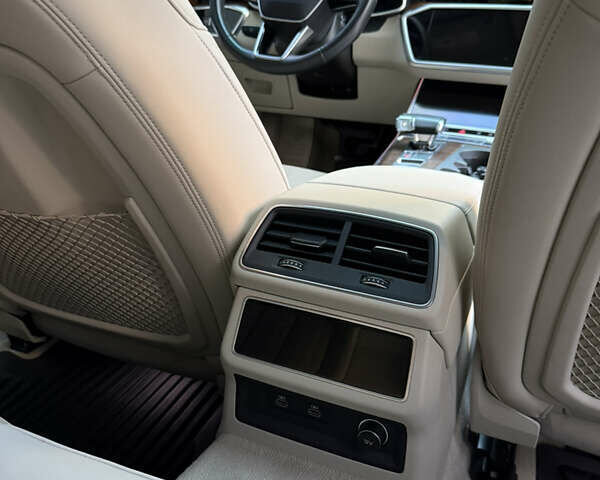 Синий Ауди А6, объемом двигателя 3 л и пробегом 30 тыс. км за 40900 $, фото 15 на Automoto.ua