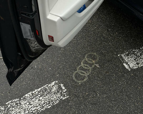 Синій Ауді А6, об'ємом двигуна 3 л та пробігом 42 тис. км за 59500 $, фото 24 на Automoto.ua