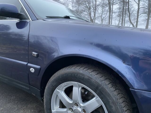 Синий Ауди А6, объемом двигателя 2.8 л и пробегом 501 тыс. км за 3200 $, фото 12 на Automoto.ua