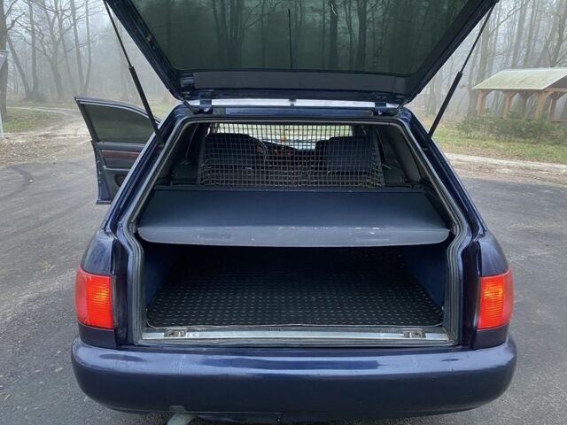 Синий Ауди А6, объемом двигателя 2.8 л и пробегом 501 тыс. км за 3200 $, фото 21 на Automoto.ua