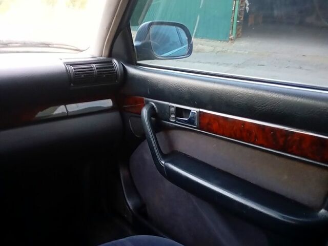 Синий Ауди А6, объемом двигателя 2.8 л и пробегом 45 тыс. км за 1999 $, фото 10 на Automoto.ua