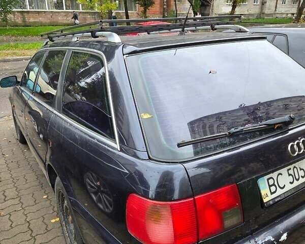Синий Ауди А6, объемом двигателя 2.6 л и пробегом 323 тыс. км за 2200 $, фото 5 на Automoto.ua
