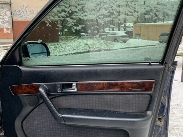 Синий Ауди А6, объемом двигателя 2 л и пробегом 367 тыс. км за 2900 $, фото 4 на Automoto.ua