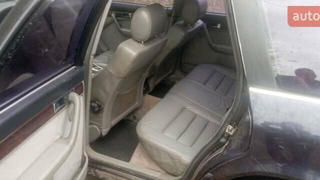 Синій Ауді А6, об'ємом двигуна 2.6 л та пробігом 324 тис. км за 2200 $, фото 1 на Automoto.ua