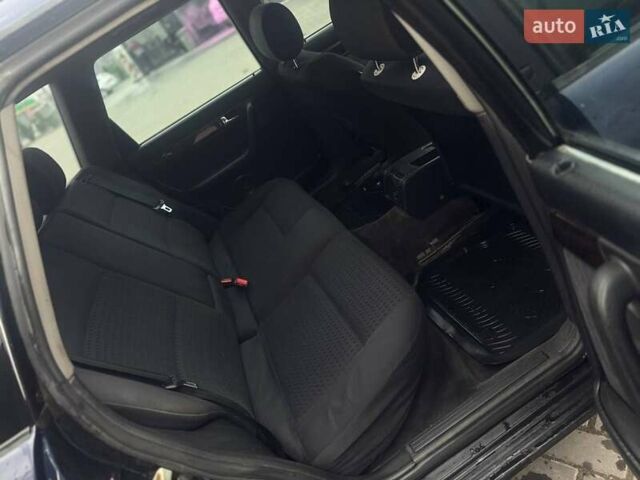 Синий Ауди А6, объемом двигателя 2 л и пробегом 450 тыс. км за 1850 $, фото 22 на Automoto.ua