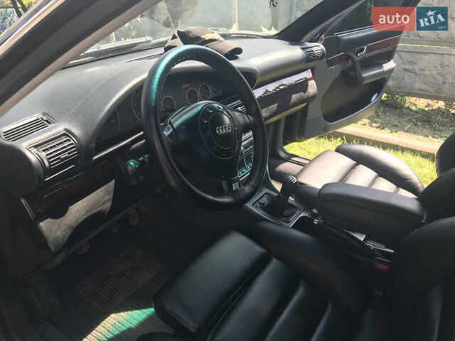 Синий Ауди А6, объемом двигателя 2.6 л и пробегом 400 тыс. км за 4800 $, фото 17 на Automoto.ua