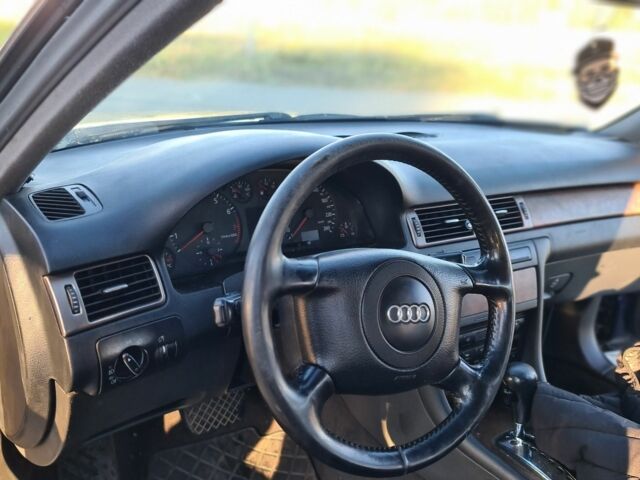 Синий Ауди А6, объемом двигателя 2.8 л и пробегом 310 тыс. км за 3300 $, фото 3 на Automoto.ua