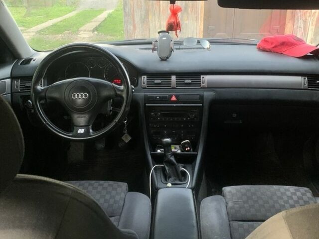 Синий Ауди А6, объемом двигателя 1.9 л и пробегом 35 тыс. км за 3900 $, фото 5 на Automoto.ua