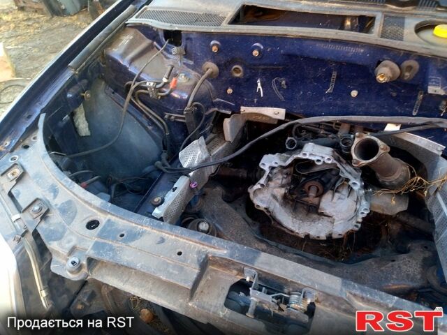 Синий Ауди А6, объемом двигателя 2.5 л и пробегом 420 тыс. км за 2550 $, фото 9 на Automoto.ua