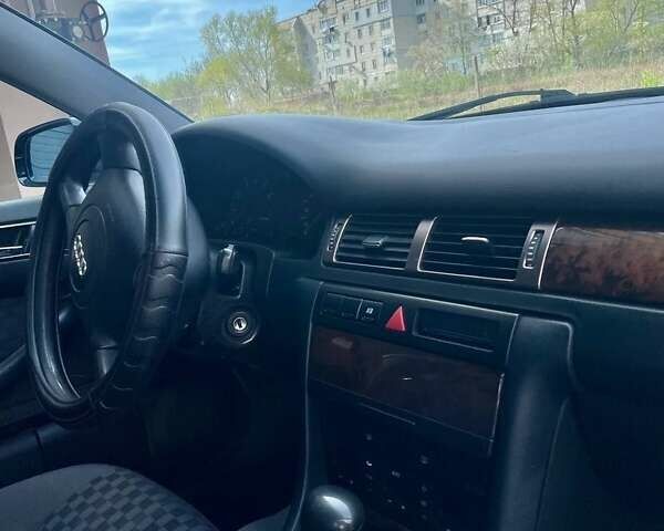 Синій Ауді А6, об'ємом двигуна 2.4 л та пробігом 360 тис. км за 3950 $, фото 6 на Automoto.ua