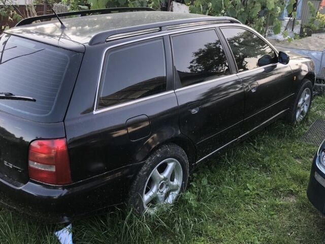 Синий Ауди А6, объемом двигателя 2.5 л и пробегом 300 тыс. км за 1850 $, фото 7 на Automoto.ua