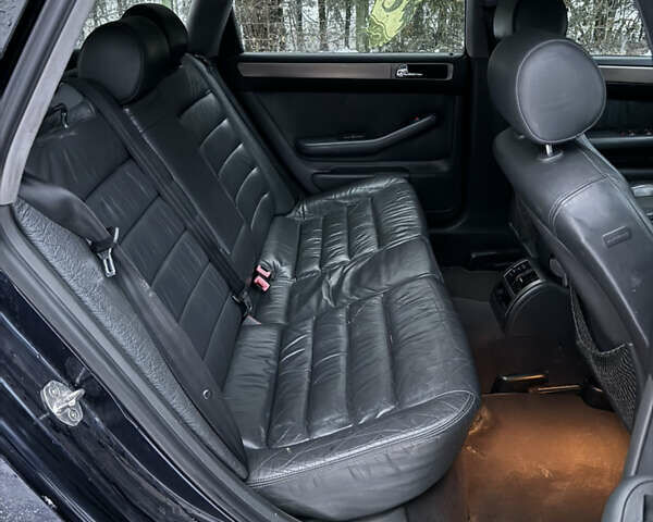Синий Ауди А6, объемом двигателя 2.5 л и пробегом 370 тыс. км за 2200 $, фото 12 на Automoto.ua