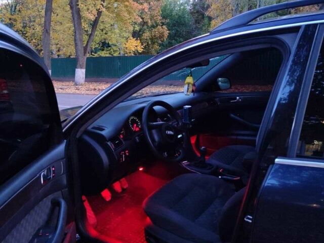 Синий Ауди А6, объемом двигателя 2.5 л и пробегом 348 тыс. км за 3700 $, фото 1 на Automoto.ua