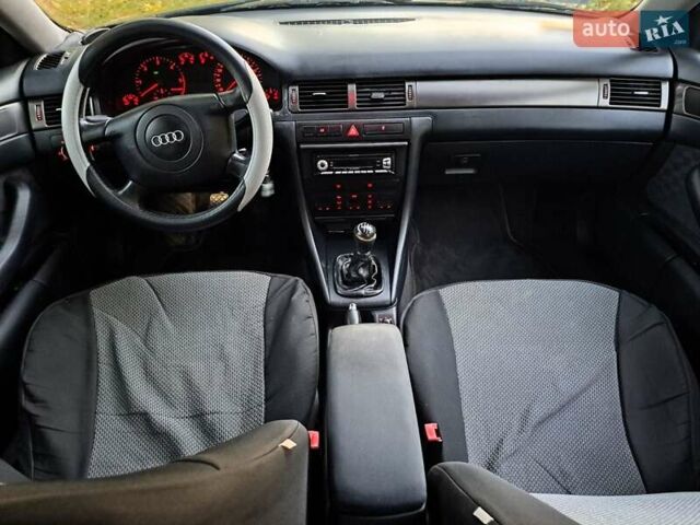 Синій Ауді А6, об'ємом двигуна 2.5 л та пробігом 350 тис. км за 1650 $, фото 1 на Automoto.ua
