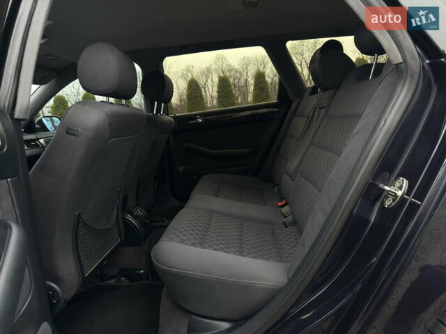 Синий Ауди А6, объемом двигателя 2.5 л и пробегом 300 тыс. км за 3850 $, фото 41 на Automoto.ua