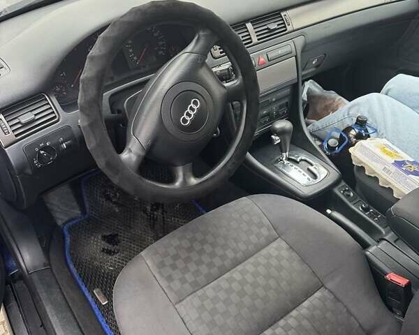 Синий Ауди А6, объемом двигателя 2.5 л и пробегом 325 тыс. км за 4800 $, фото 14 на Automoto.ua