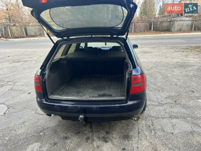 Ауди А6 2000 в Киеве на Automoto.ua Синий Ауди А6, объемом двигателя 2.5 л и пробегом 415 тыс. км за 4200 $, фото 3 на Automoto.ua