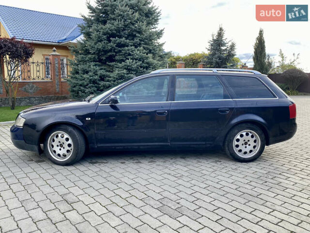 Синий Ауди А6, объемом двигателя 2.5 л и пробегом 330 тыс. км за 3800 $, фото 1 на Automoto.ua