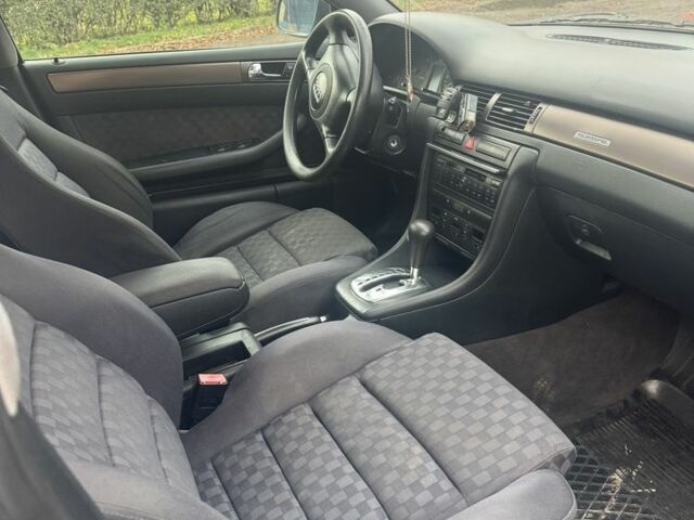 Синий Ауди А6, объемом двигателя 2.5 л и пробегом 275 тыс. км за 2599 $, фото 6 на Automoto.ua