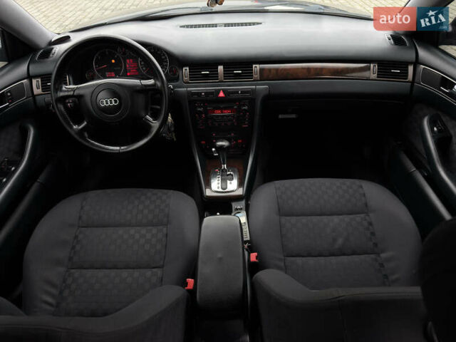 Синий Ауди А6, объемом двигателя 2.5 л и пробегом 300 тыс. км за 3850 $, фото 49 на Automoto.ua