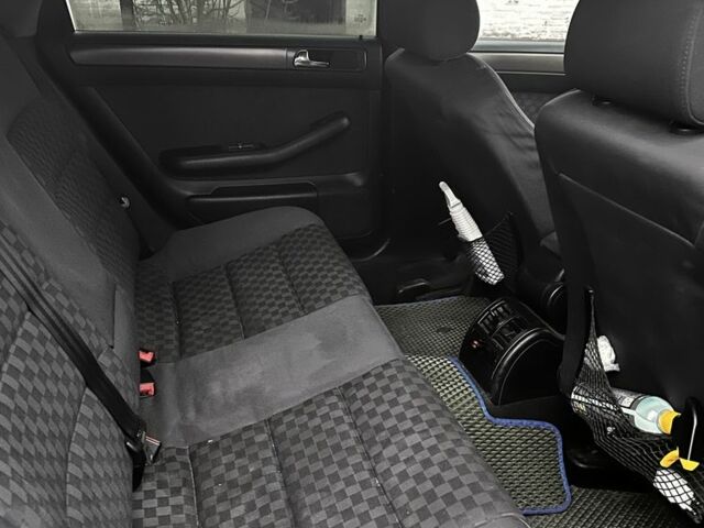 Синій Ауді А6, об'ємом двигуна 2.5 л та пробігом 318 тис. км за 5429 $, фото 6 на Automoto.ua