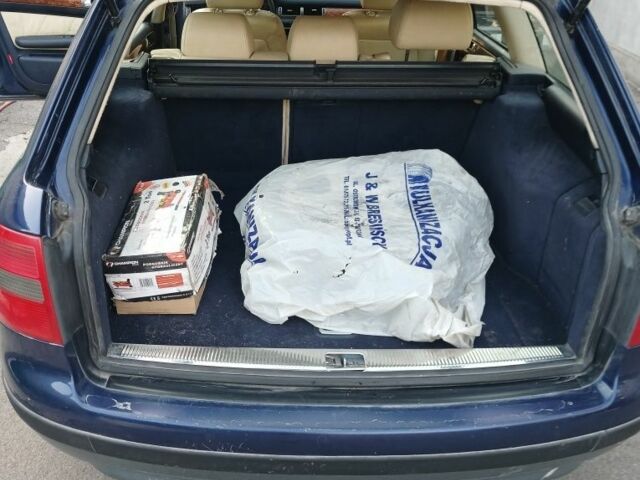 Синий Ауди А6, объемом двигателя 2.4 л и пробегом 250 тыс. км за 3900 $, фото 7 на Automoto.ua