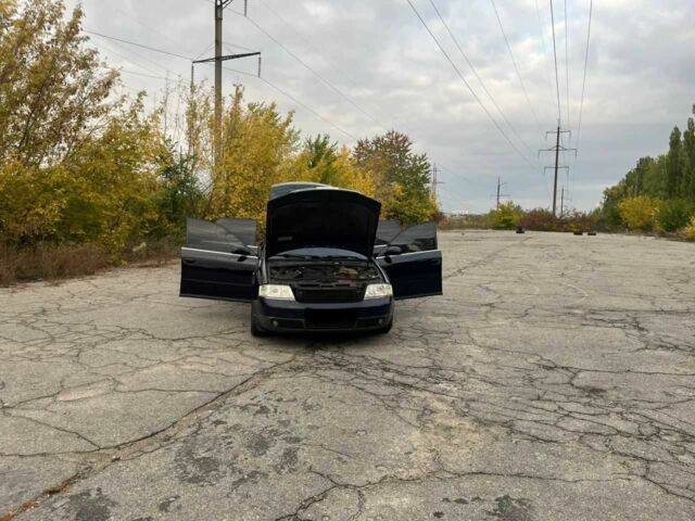 Синий Ауди А6, объемом двигателя 1.8 л и пробегом 365 тыс. км за 5000 $, фото 7 на Automoto.ua