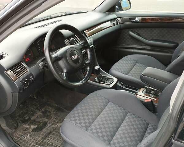 Синій Ауді А6, об'ємом двигуна 1.8 л та пробігом 405 тис. км за 5300 $, фото 7 на Automoto.ua