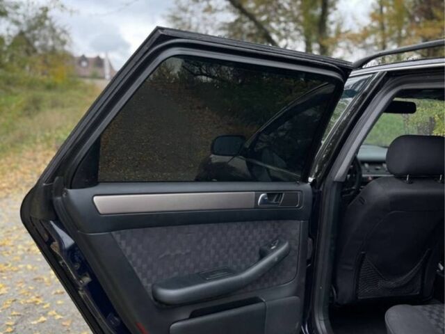 Синий Ауди А6, объемом двигателя 2.5 л и пробегом 3 тыс. км за 2000 $, фото 4 на Automoto.ua
