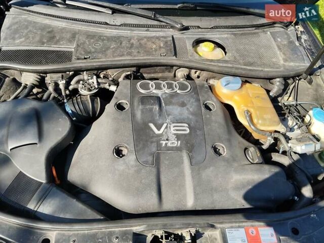 Синий Ауди А6, объемом двигателя 2.5 л и пробегом 355 тыс. км за 4000 $, фото 3 на Automoto.ua