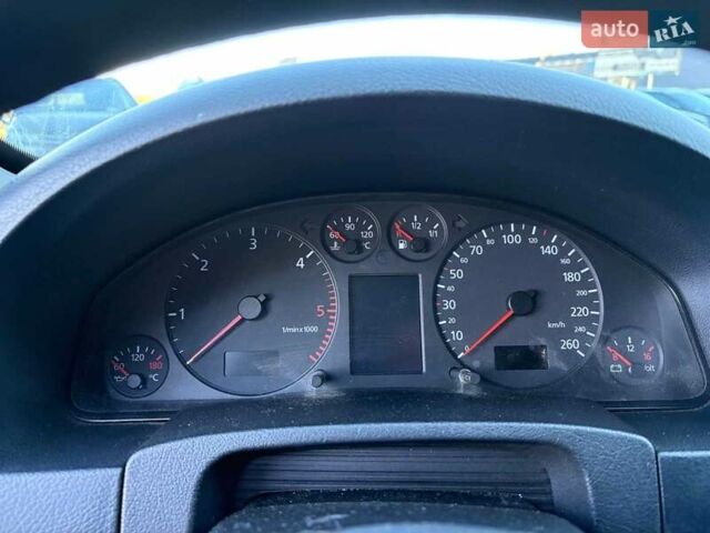 Синій Ауді А6, об'ємом двигуна 2.5 л та пробігом 402 тис. км за 3790 $, фото 18 на Automoto.ua