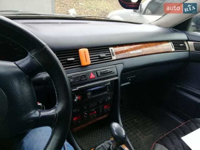 Синий Ауди А6, объемом двигателя 2.4 л и пробегом 262 тыс. км за 4300 $, фото 2 на Automoto.ua