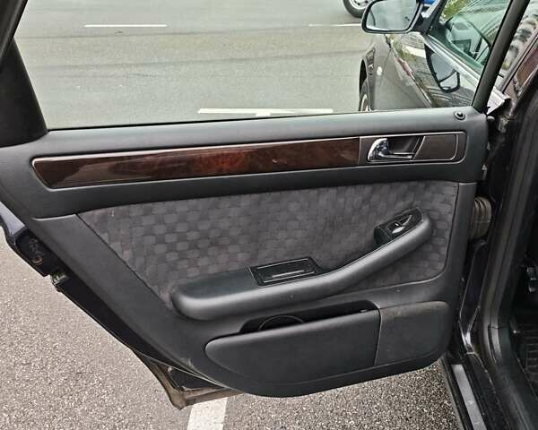 Синій Ауді А6, об'ємом двигуна 1.8 л та пробігом 405 тис. км за 5300 $, фото 6 на Automoto.ua