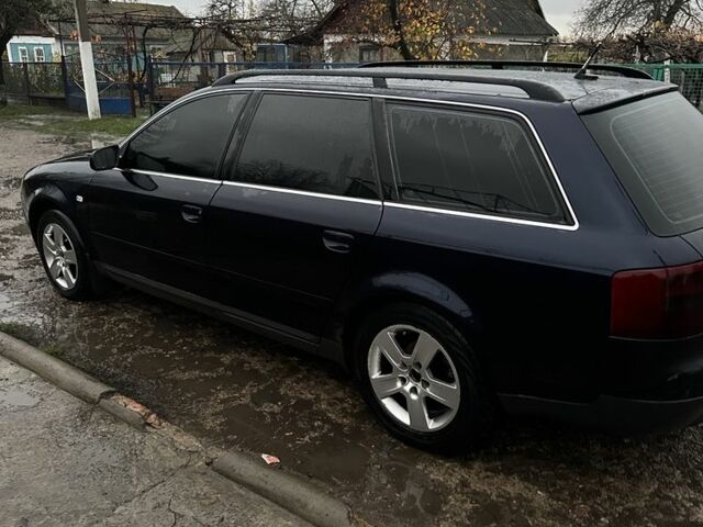 Синий Ауди А6, объемом двигателя 2.5 л и пробегом 281 тыс. км за 4500 $, фото 3 на Automoto.ua