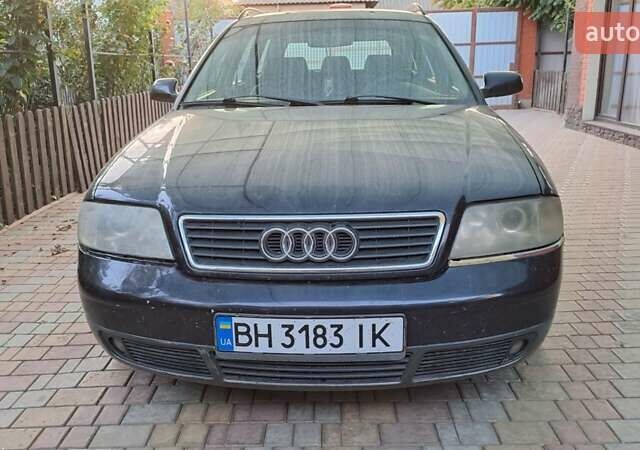 Синий Ауди А6, объемом двигателя 2.5 л и пробегом 300 тыс. км за 4600 $, фото 3 на Automoto.ua