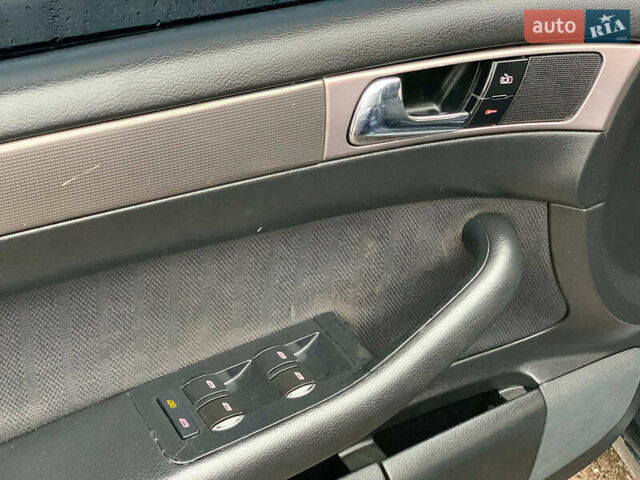 Синий Ауди А6, объемом двигателя 2.4 л и пробегом 311 тыс. км за 5190 $, фото 18 на Automoto.ua